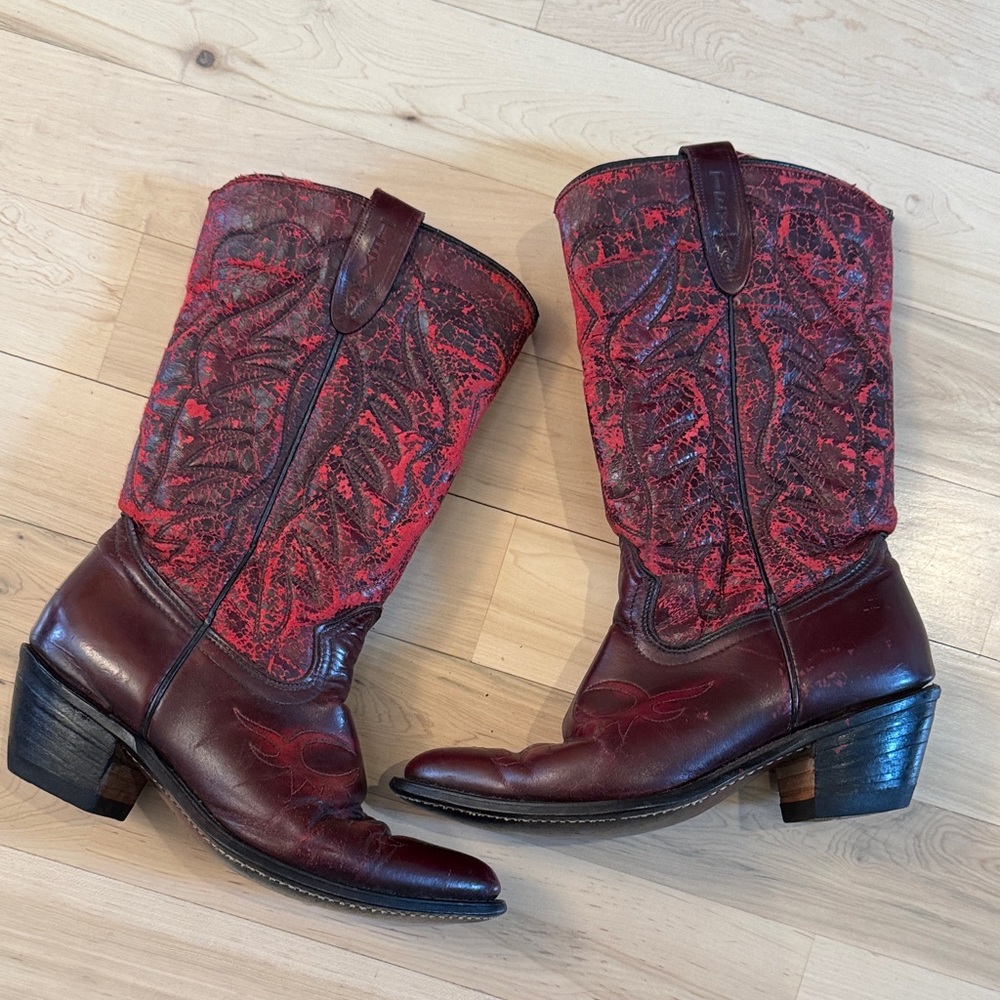 Vintage Texas distressed red leather cowboy boots-Western-Boho-Festival-Read